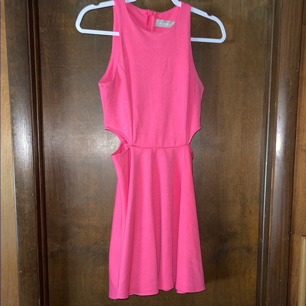 Belongsci Pink Cut Out Dress